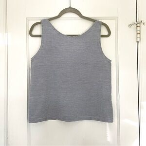 New 100% Cotton Striped Seersucker Sleeveless Tank in Navy and White - size M